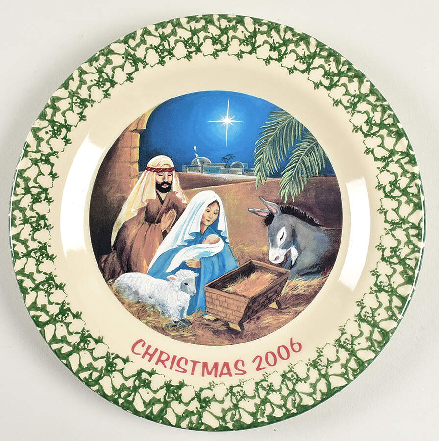 Green Sponge Christmas Dinner Plate by Workshop Gerald Henn-1