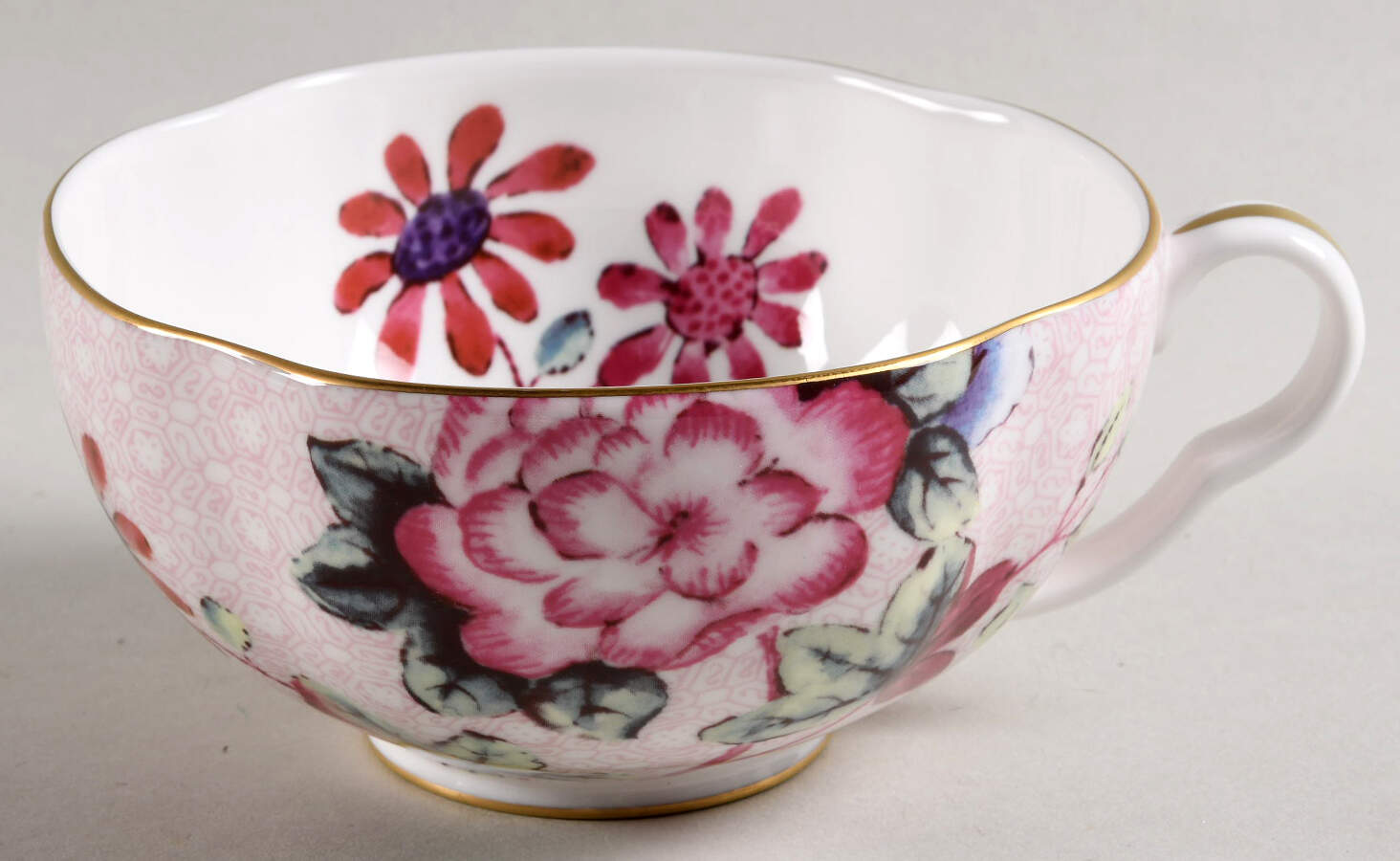Cuckoo Tea Story Cup for Tea for 1 by Wedgwood-1