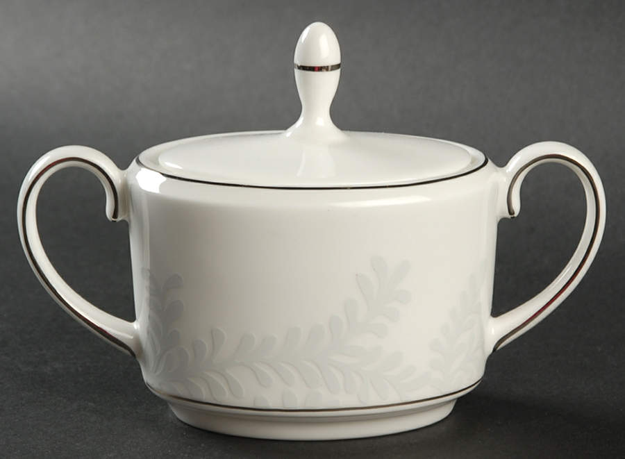 Trailing Vines Sugar Bowl & Lid by Wedgwood-1