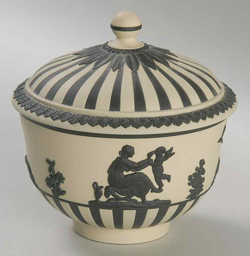 Black on Primrose Sugar Bowl & Lid by Wedgwood-1