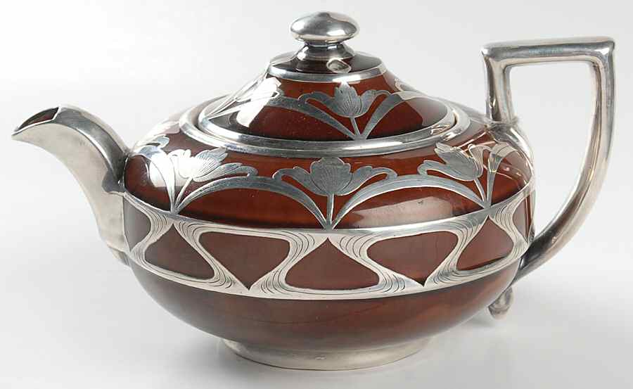 WW523 Teapot & Lid by Wedgwood-1