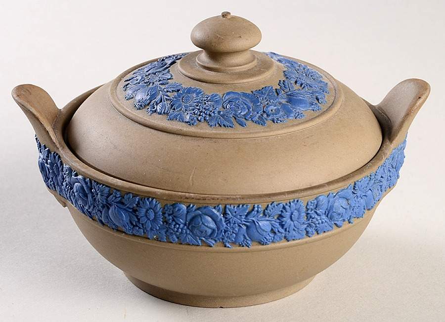 Drab Ware Blue Relief Sugar Bowl & Lid by Wedgwood-1