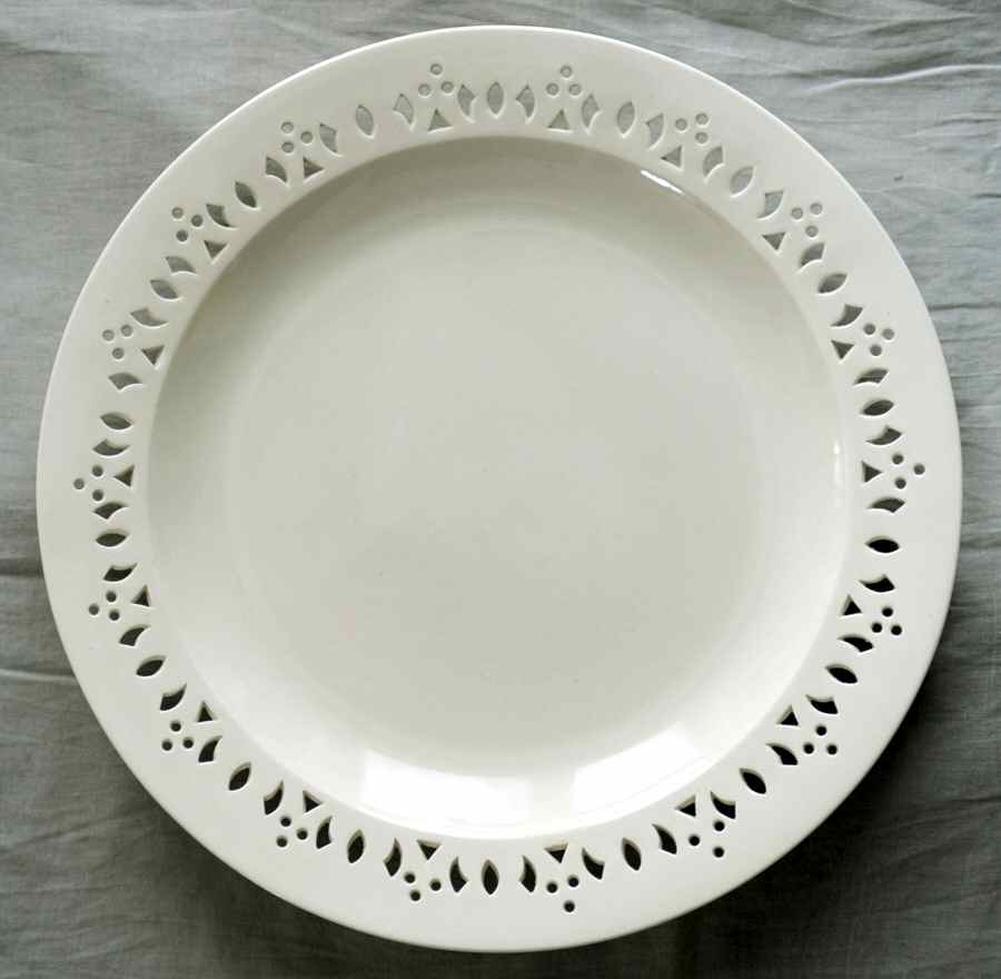 WW526 Dinner Plate by Wedgwood-1