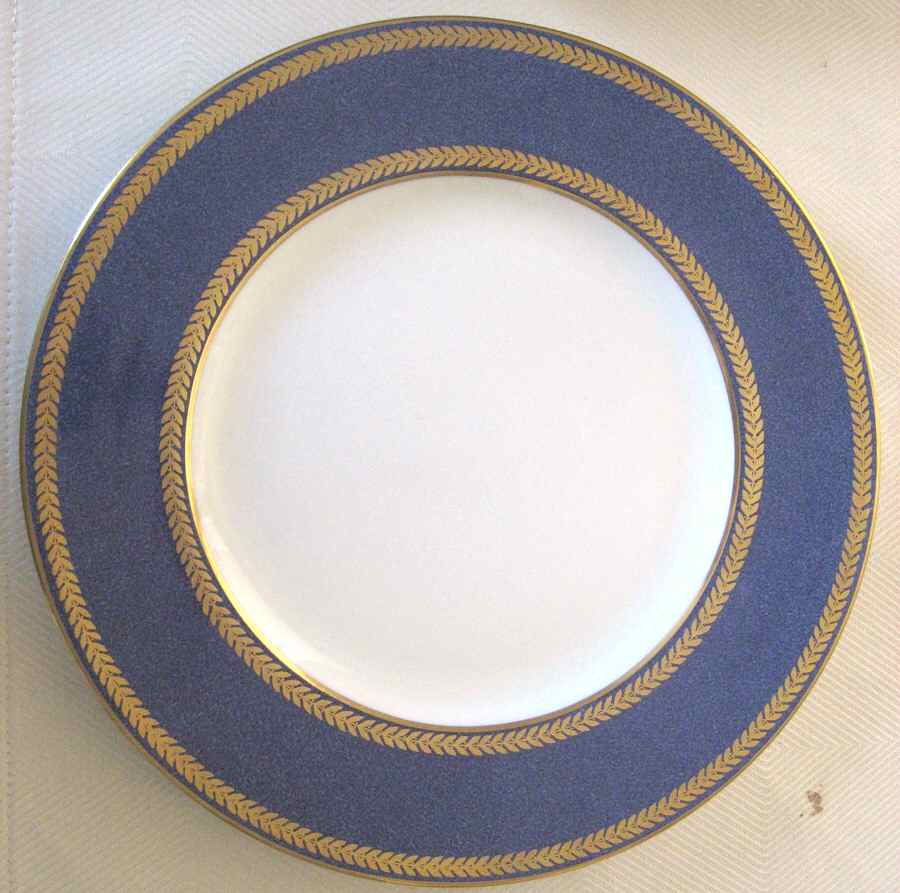WW530 Dinner Plate by Wedgwood-1