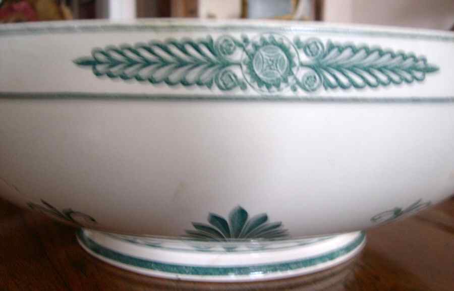 Empire 15" Round Serving Bowl by Wedgwood-1