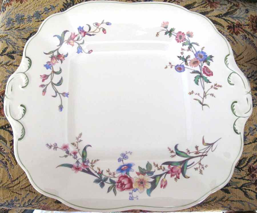 T452 Cake Plate by Wedgwood-1