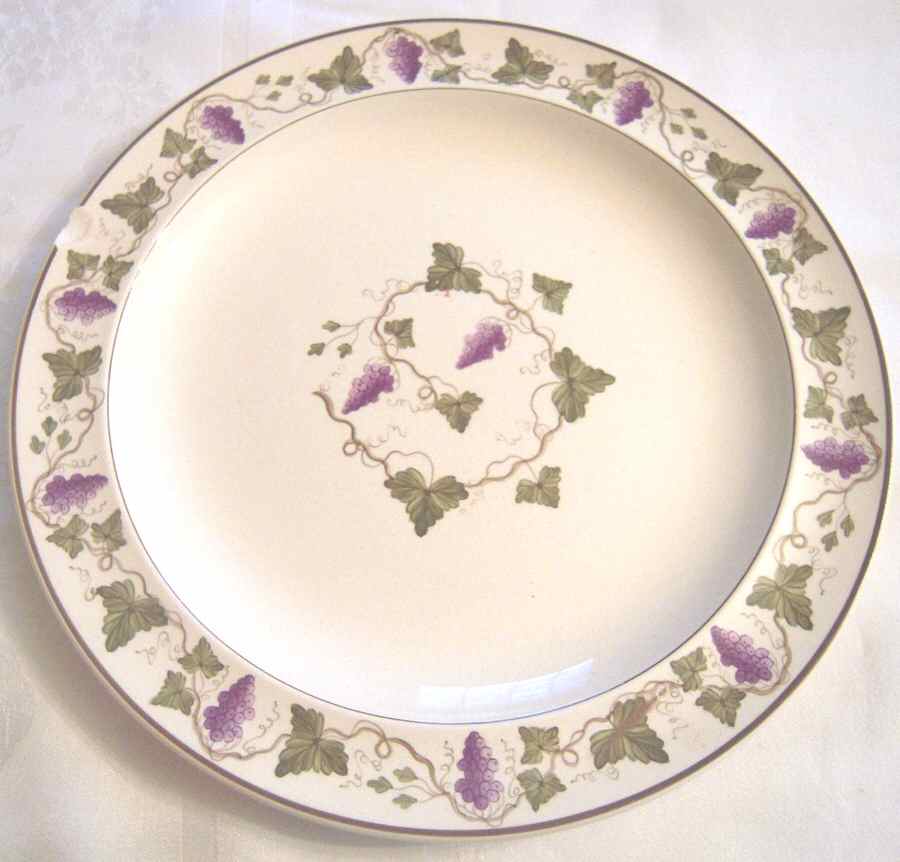 WW539 Dinner Plate by Wedgwood-1