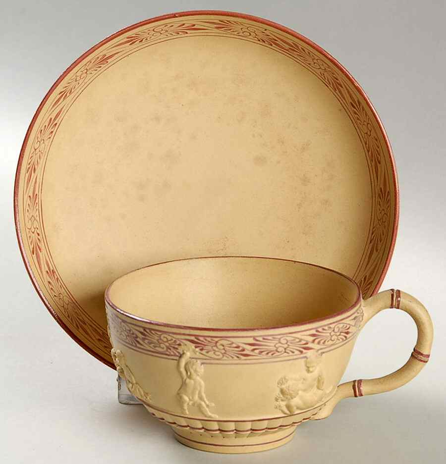 WW542 Flat Cup & Saucer Set by Wedgwood-1