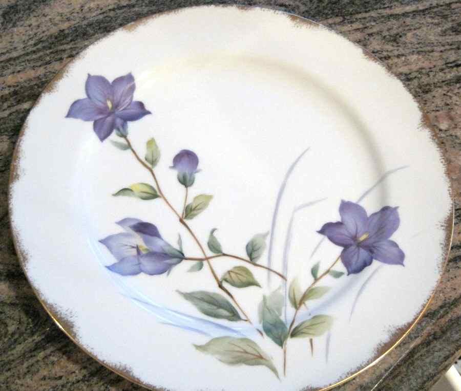 2452 Dinner Plate by Wako-1