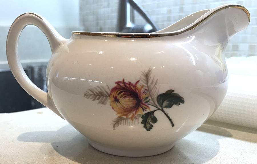 WOO195 Creamer by Wood & Sons-1