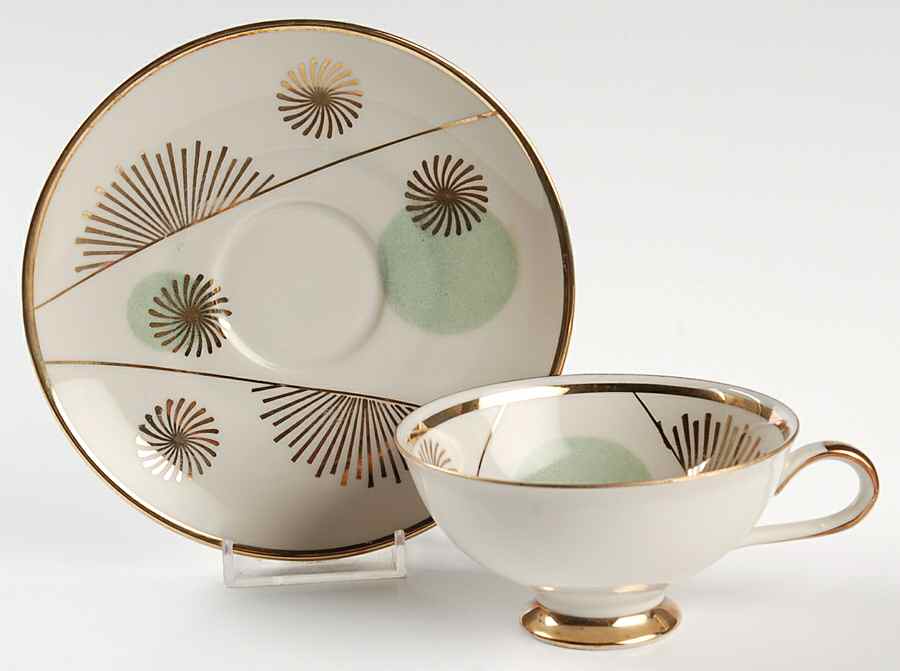 M8942E Footed Cup & Saucer Set by Winterling - Bavaria-1