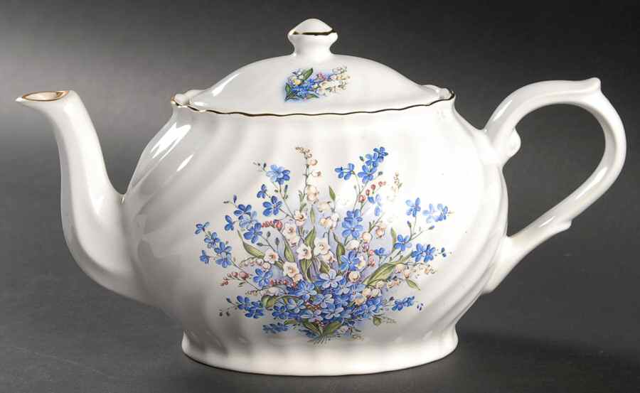 6095 Teapot & Lid by Arthur Wood-1