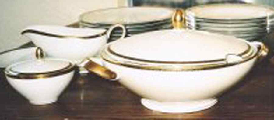 WIG1183 Tureen &  Lid by Winterling - Bavaria-1