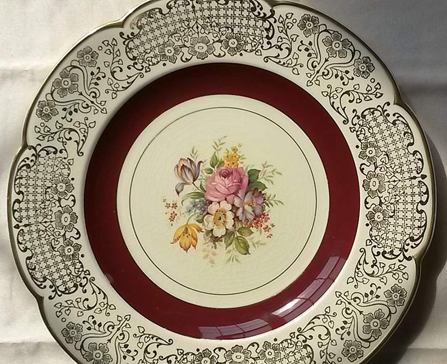 5X3089 Dinner Plate by Wood & Sons-1