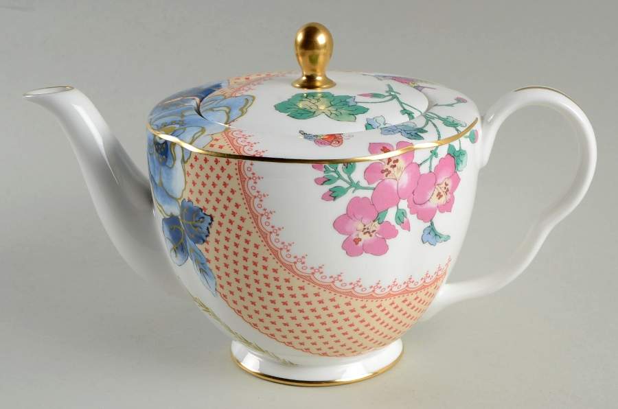 Butterfly Bloom Teapot & Lid by Wedgwood-1
