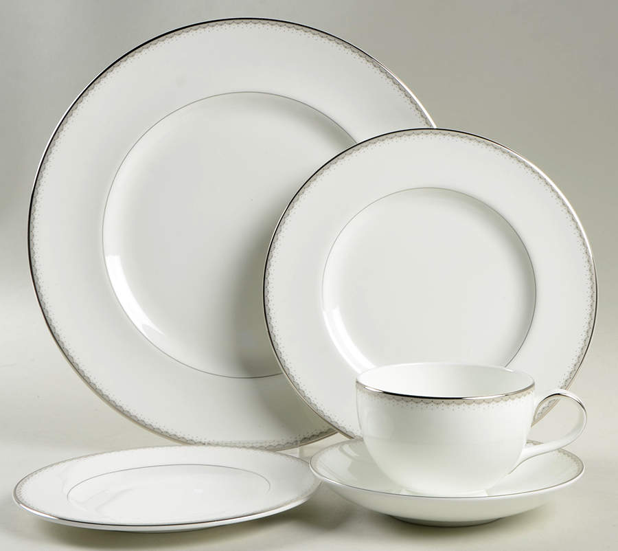 Dentelle 5 Piece Place Setting by Waterford China-1