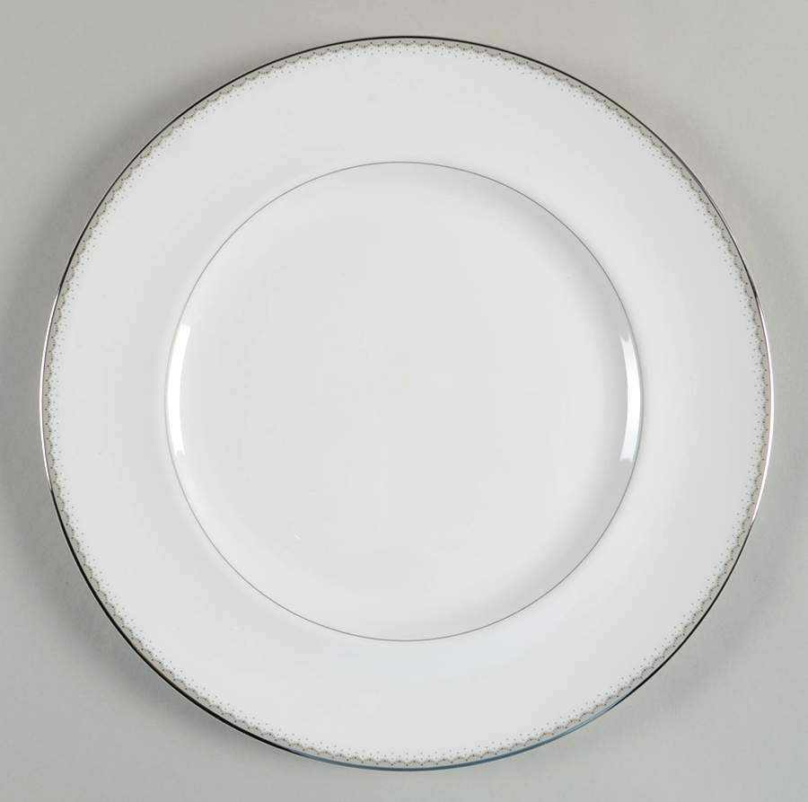 Dentelle Dinner Plate by Waterford China-1