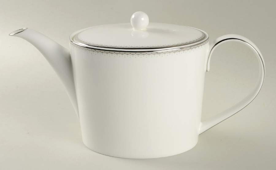 Dentelle Teapot & Lid by Waterford China-1