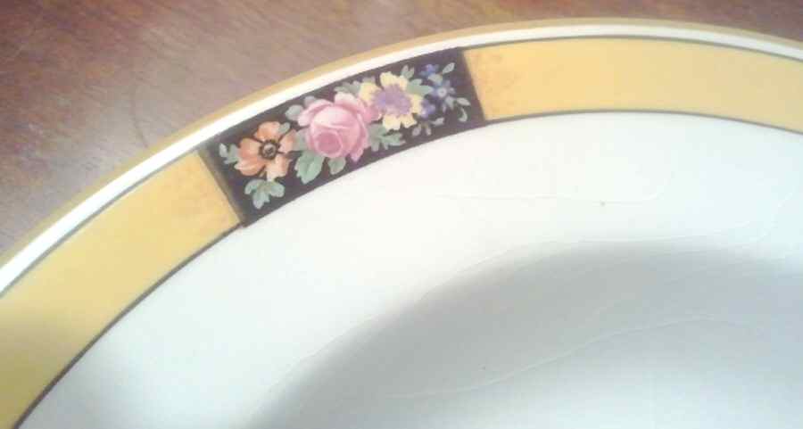 WW553 Dinner Plate by Wedgwood-1