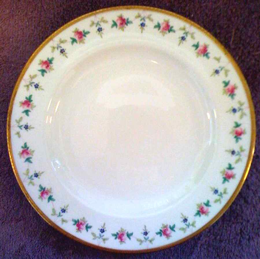 X5982 Luncheon Plate by Wedgwood-1