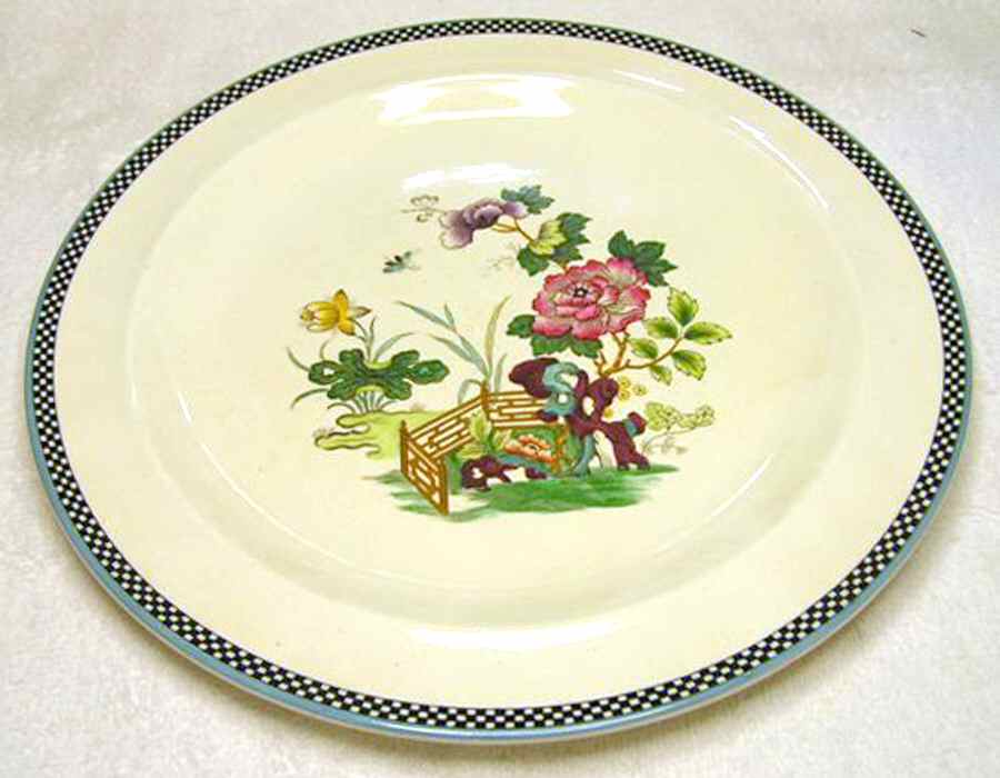 A6688 Luncheon Plate by Wedgwood-1