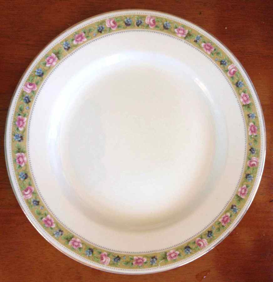 WW562 Dinner Plate by Wedgwood-1