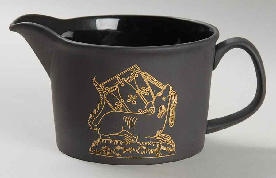 WW566 Minkin Creamer by Wedgwood-1
