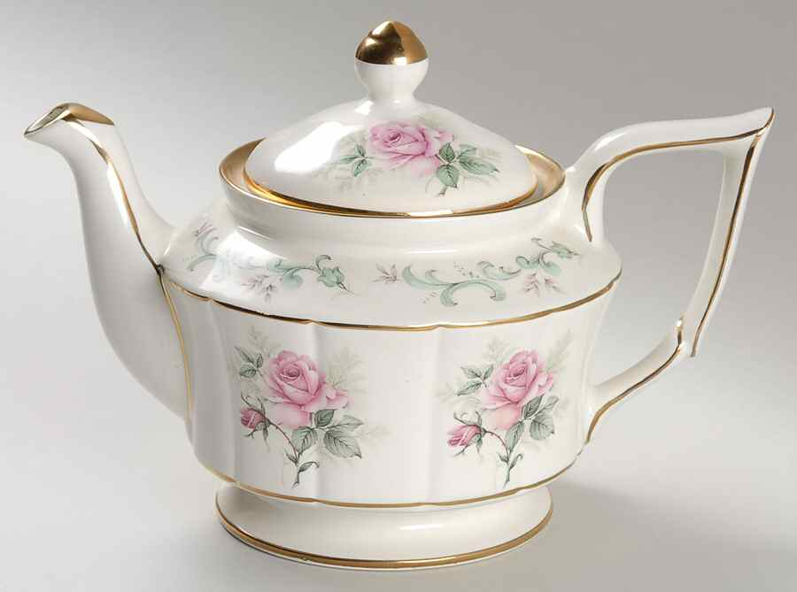 5609 Teapot & Lid by Arthur Wood-1