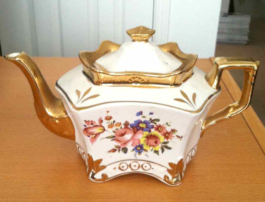 5265 Teapot & Lid by Arthur Wood-1