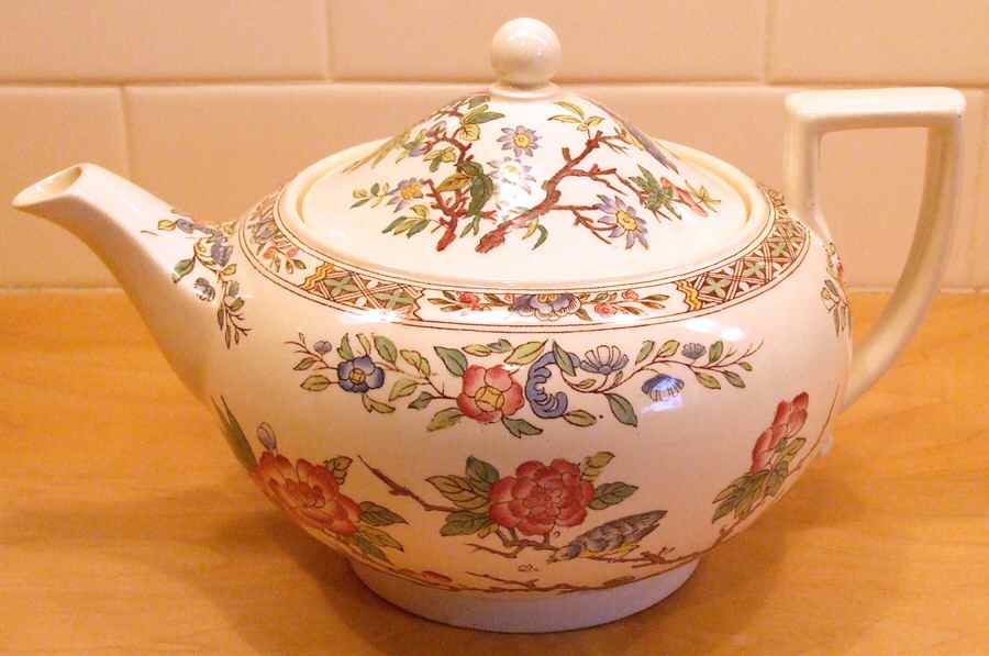 Khutani & Cuckoo Teapot & Lid by Wedgwood-1