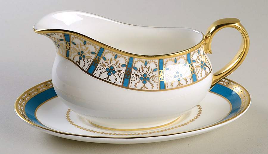 Basilica Gravy Boat & Underplate by Wedgwood-1