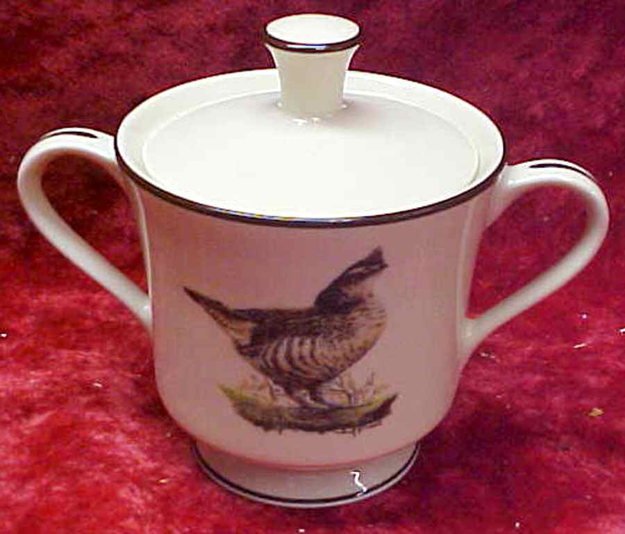 WDN6 Sugar Bowl & Lid by Wildlife Designs-1