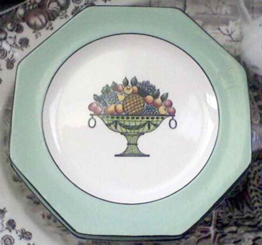 C4805 Luncheon Plate by Wedgwood-1