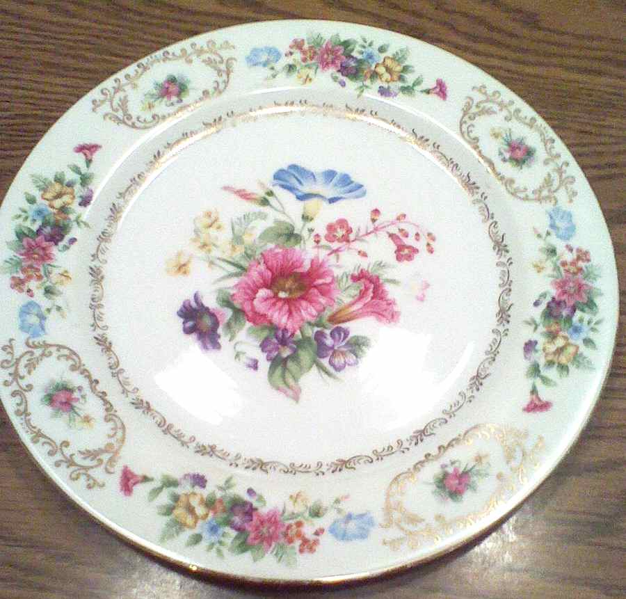 Anthea Dinner Plate by Wentworth-1