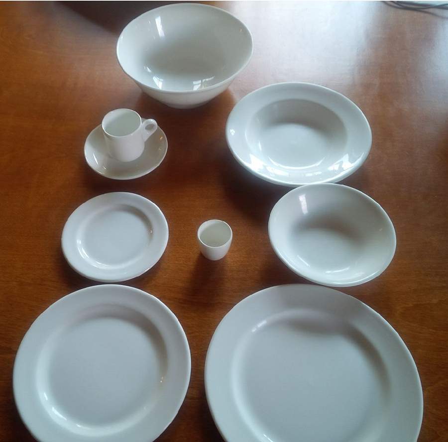 WW579 Luncheon Plate by Wedgwood-1
