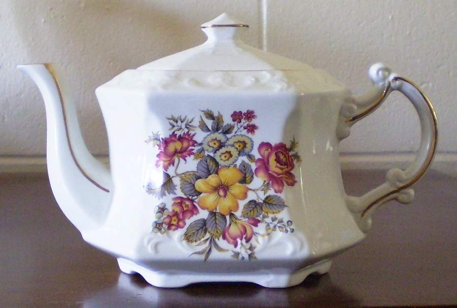 864 Teapot & Lid by Wood & Sons-1