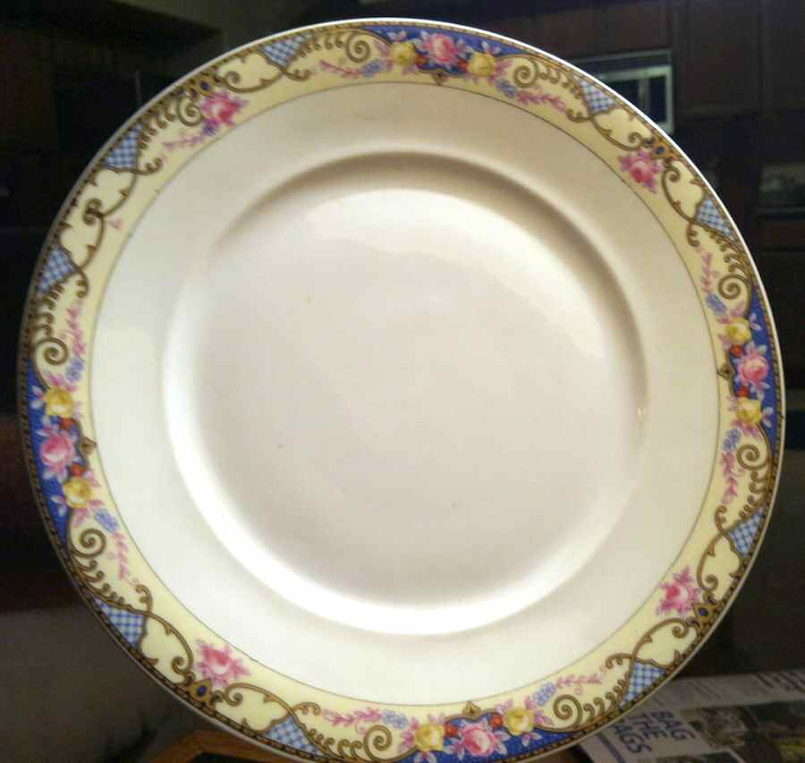 WBL23 Dinner Plate by White Block-1