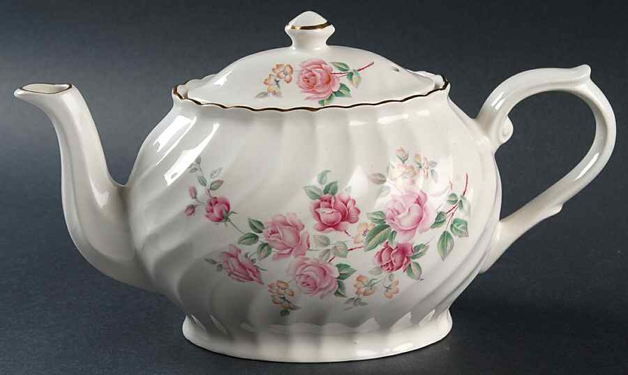6305 Teapot & Lid by Arthur Wood-1