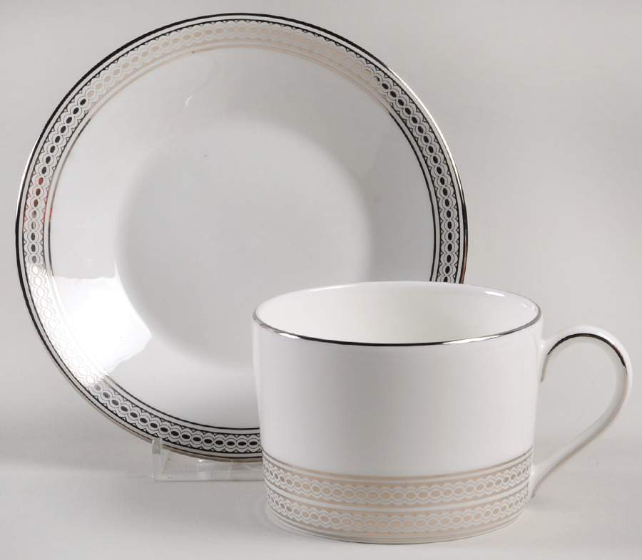 Moderne Flat Cup & Saucer Set by Wedgwood-1