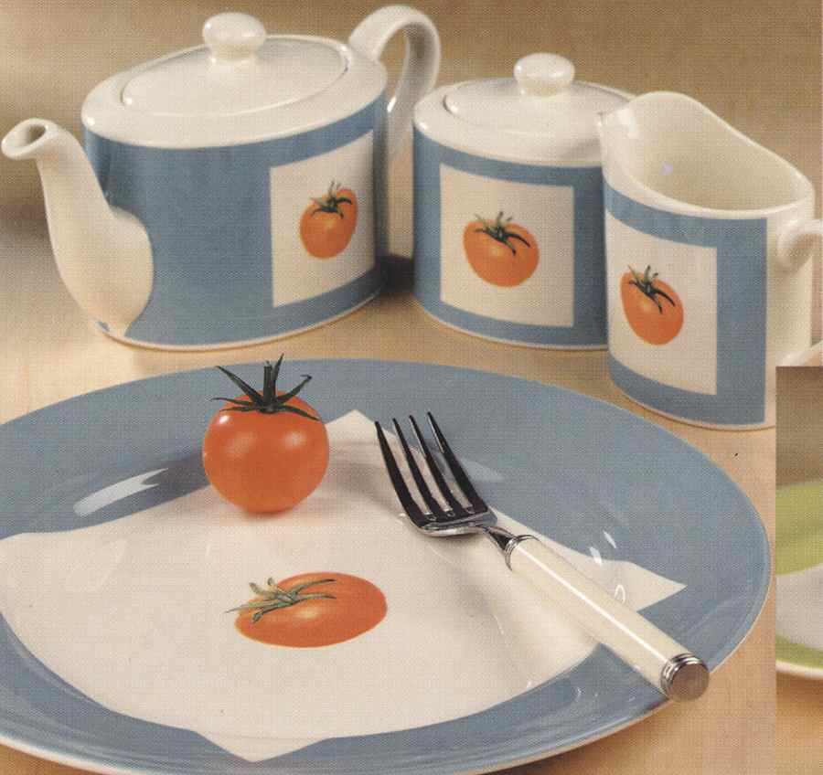 Tomato Dinner Plate by Wood & Sons-1