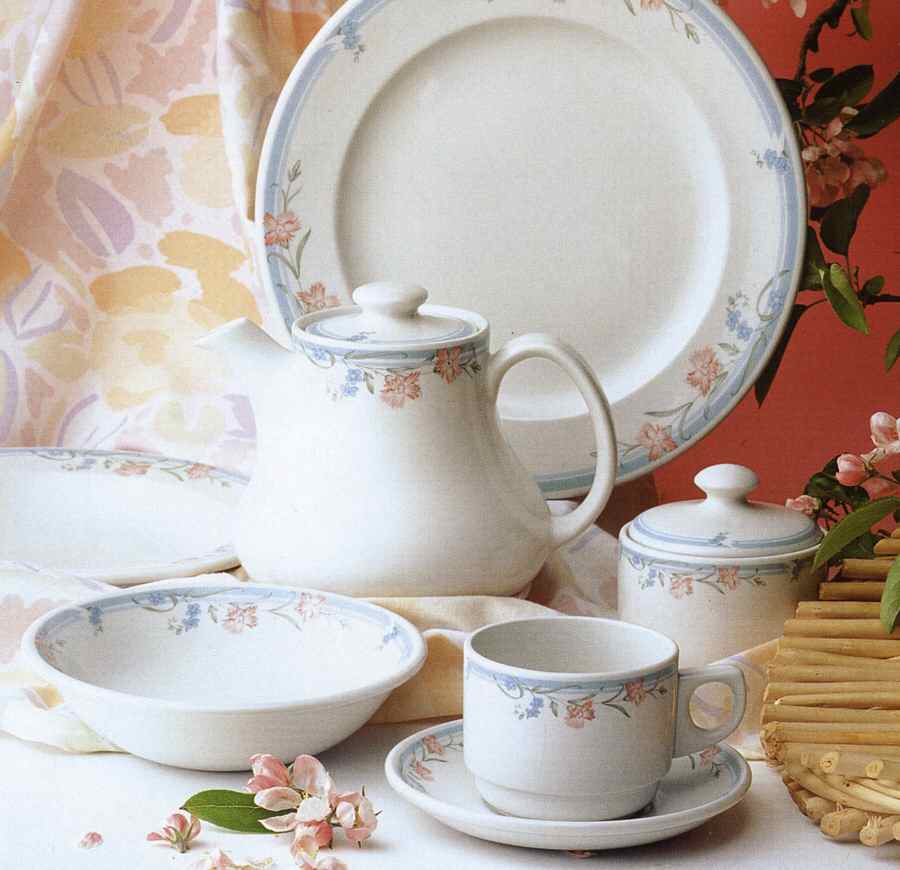 Richmond Salad Plate by Wood & Sons-1