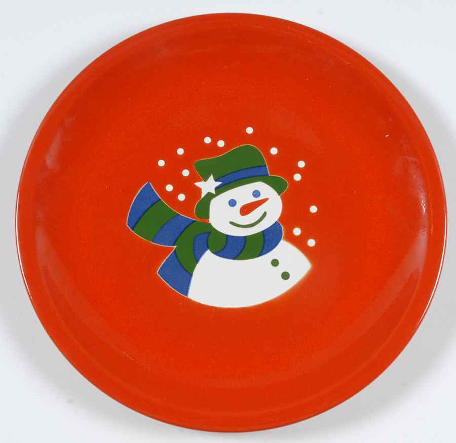 Snowman Face on Red Dinner Plate by Waechtersbach-1