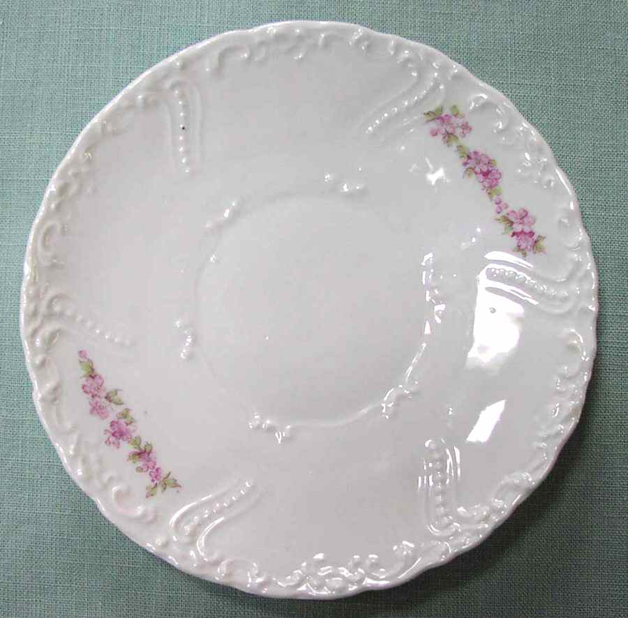 WEI123 Saucer by Weimar-1