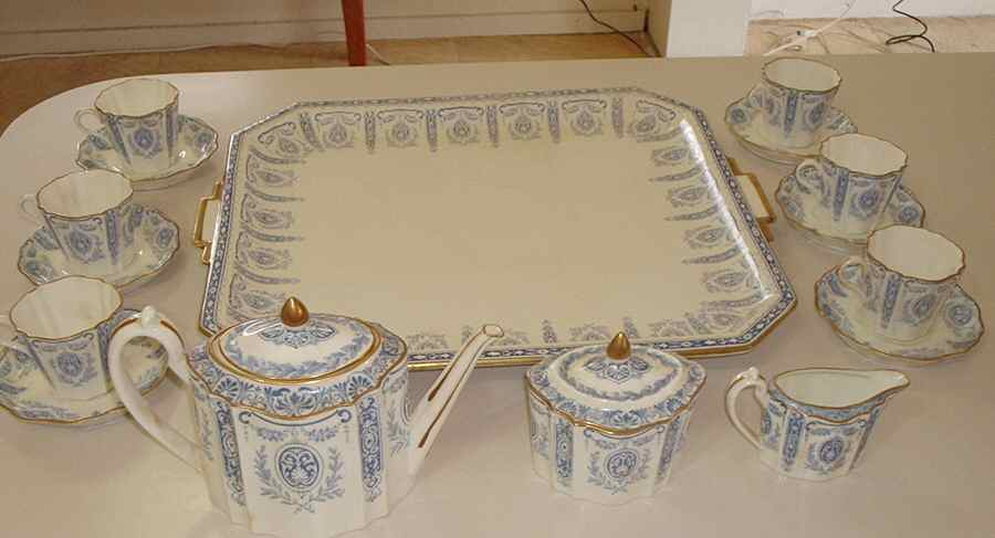 WW599 Rectangular Tray by Wedgwood-1