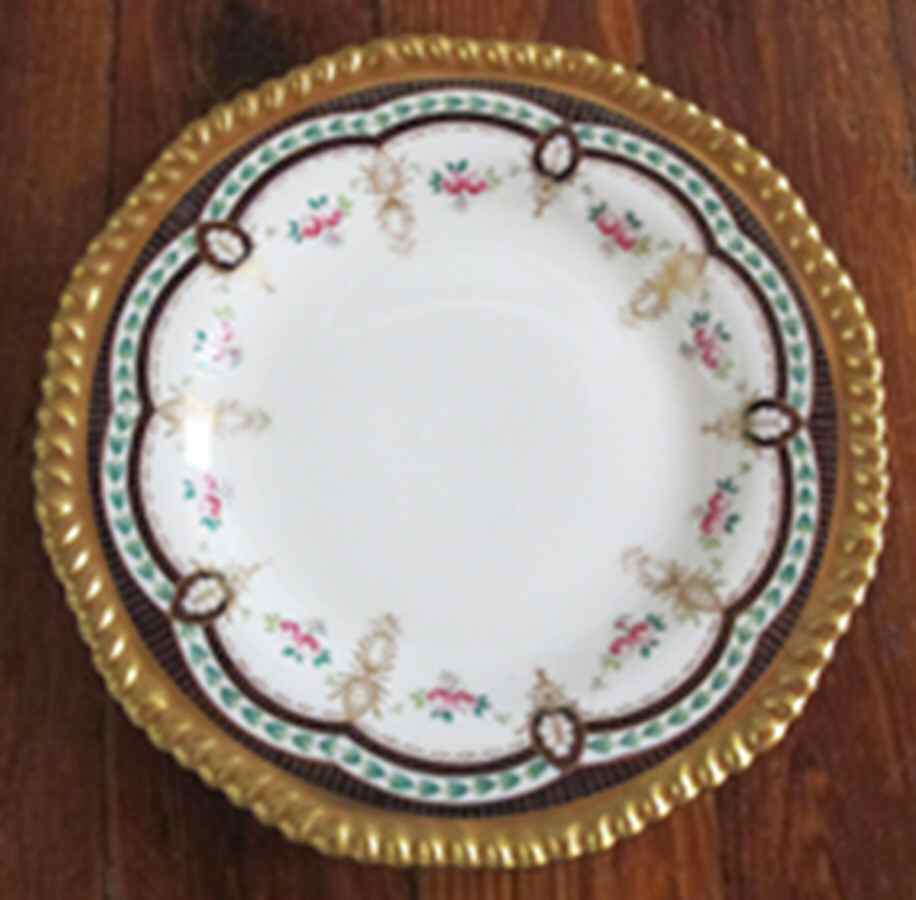 X5366 Luncheon Plate by Wedgwood-1