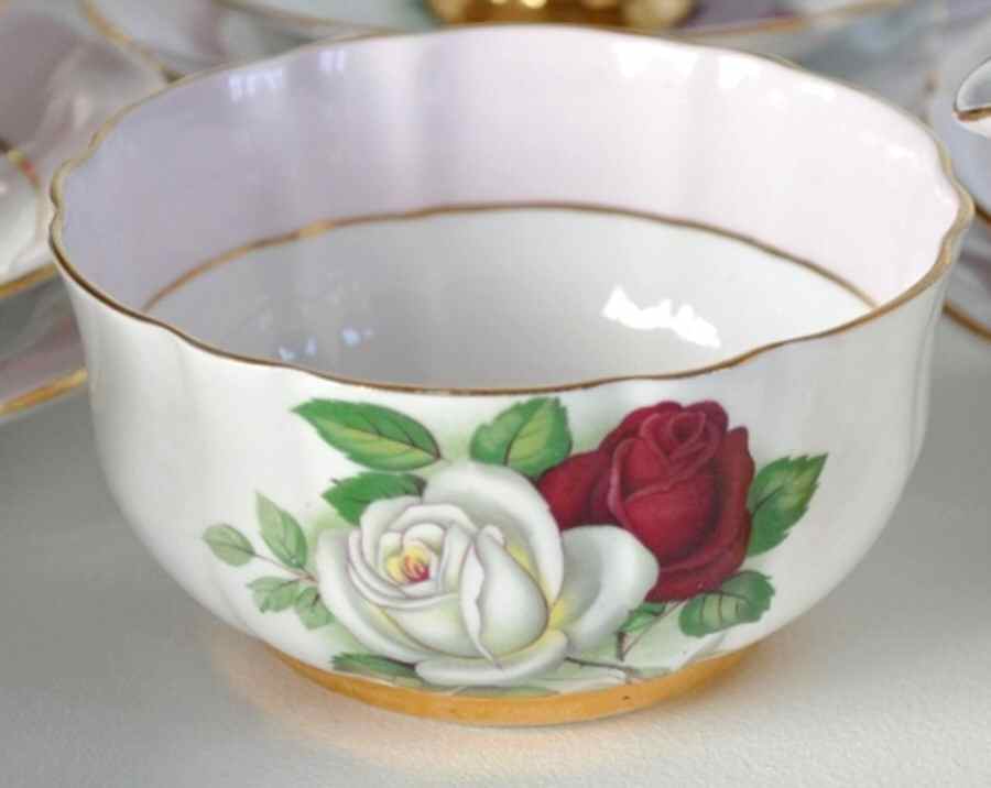 WID35 Open Sugar Bowl by Windsor (England)-1