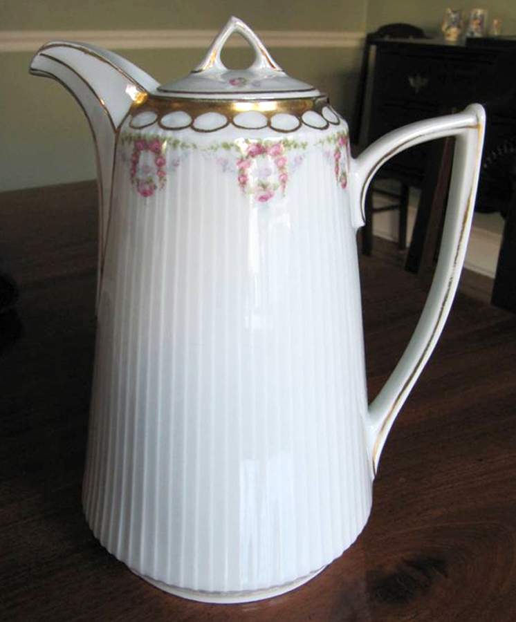 WUR12 Chocolate Pot & Lid by Bauer & Pfeiffer-1