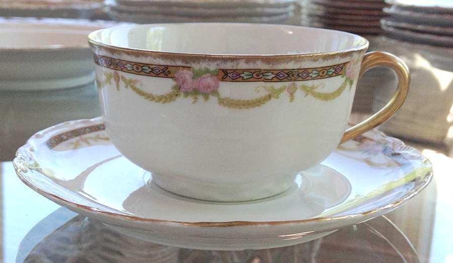 B2015 Flat Cup & Saucer Set by Warwick-1