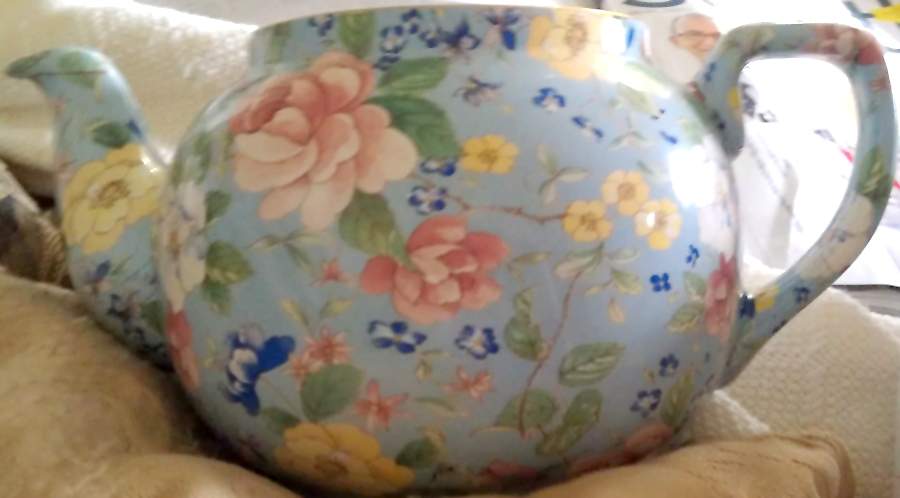 6765 Teapot No Lid by Arthur Wood-1