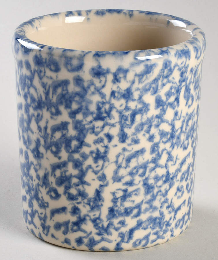 Blue Sponge China Bathroom Tumbler by Workshop Gerald Henn-1
